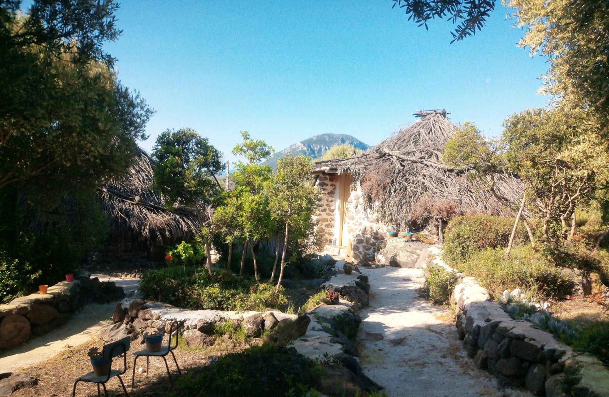 Ovile Juanne Loddo Orosei Buitenkant foto